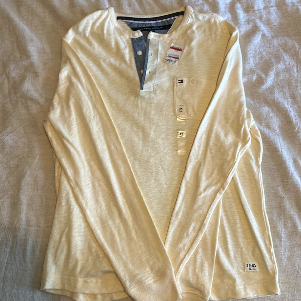 Tommy Hilfiger Long Sleeve - Medium